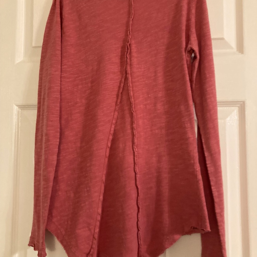 Pink top - Picture 2 of 3